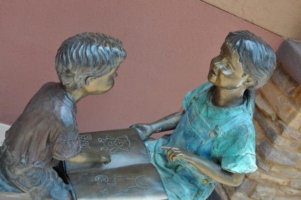 bronze sculptures of children at Rancho Sahuarita | Neighborhood Spotlight: Rancho Sahuarita
