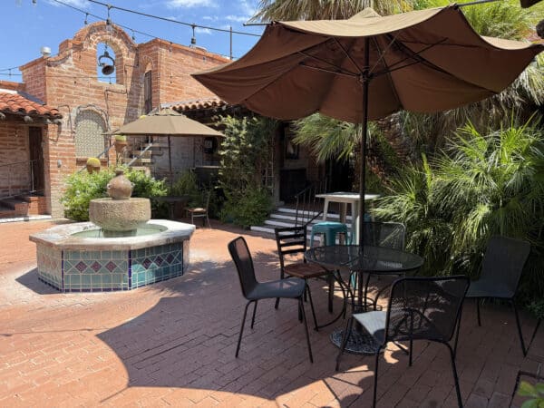Pretty Patio Tohono Chul Garden Bistro Tucson Arizona Brunch Restaurant | Tohono Chul Guide (Gardens, Galleries, Bistro)