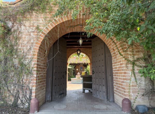 Tohono Chul Garden Bistro Tucson Entrance Doors | Tohono Chul Guide (Gardens, Galleries, Bistro)