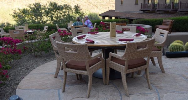 outdoor seating at Ritz Carlton Dove Mountain | Resort Report: The Ritz-Carlton, Dove Mountain