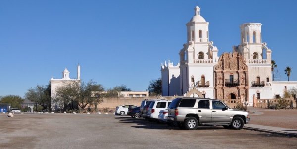 parking at Mission San Xavier del Bac | Guide to Mission San Xavier del Bac