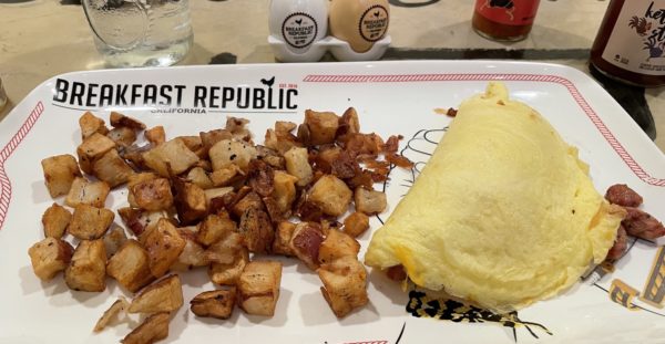 Breakfast Republic Omelet Potatoes Breakfast San Diego | ROAD TRIP: Tucson to San Diego