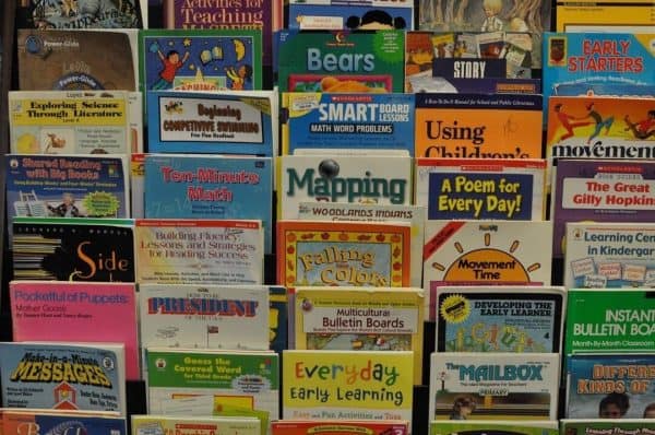 educational books at Bookmans | Ultimate Guide to Bookmans Tucson