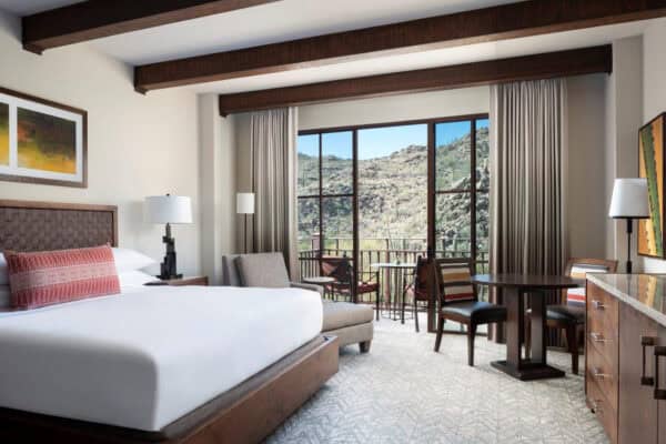 Executive Suite Bedroom The Ritz Carlton Dove Mountain Tucson Marana | Resort Report: The Ritz-Carlton, Dove Mountain
