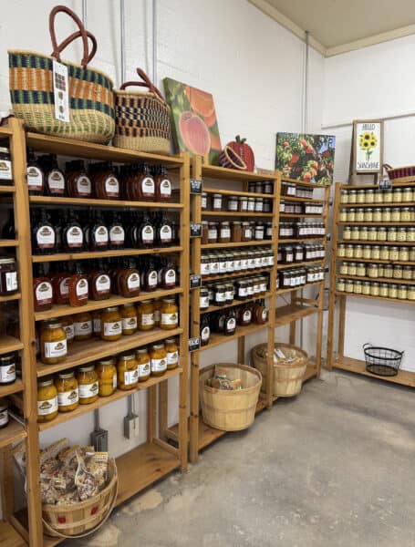 Jams Jellies Butters Apple Annies Willcox Gift Shop Arizona | Apple Annie's Guide: Apple Picking, Corn Maze, Pumpkins, Fall Fun!
