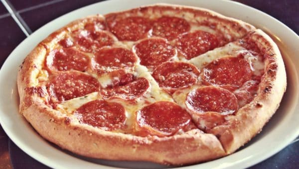 cheese pizza Fresco Pizzeria | Ultimate List of Family-Friendly Restaurants in Tucson