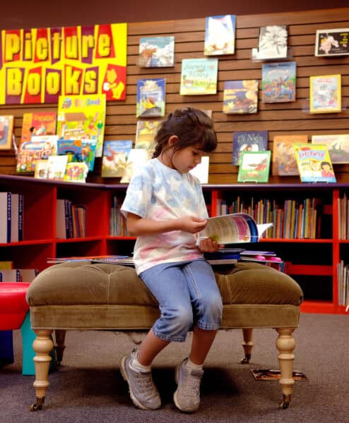 Child Reading Bookmans Tucson | Tucson Storytimes