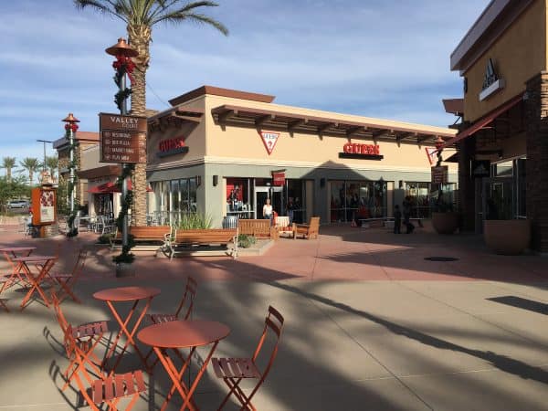 Tucson outlet mall | Tucson Premium Outlets Guide - Stores, Restaurants, Parking, Deals!