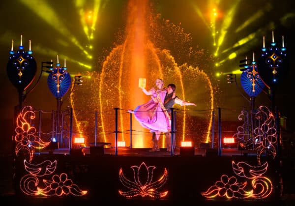 Fantasmic Disneyland California Rapunzel | ROAD TRIP: Tucson to Disneyland