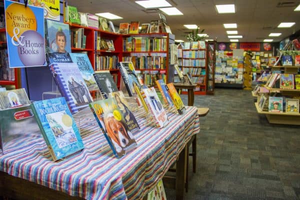 childrens area bookmans east tucson | Ultimate Guide to Bookmans Tucson