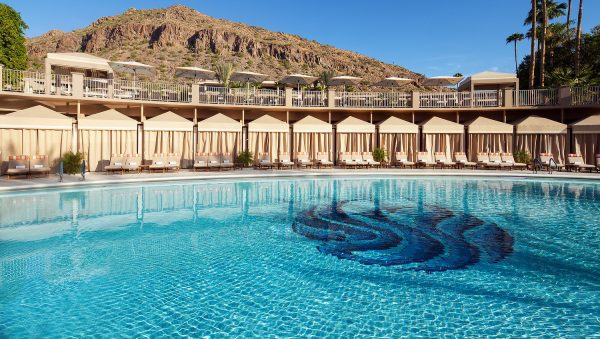 Mother Of Pearl Phoenician Resort Scottsdale