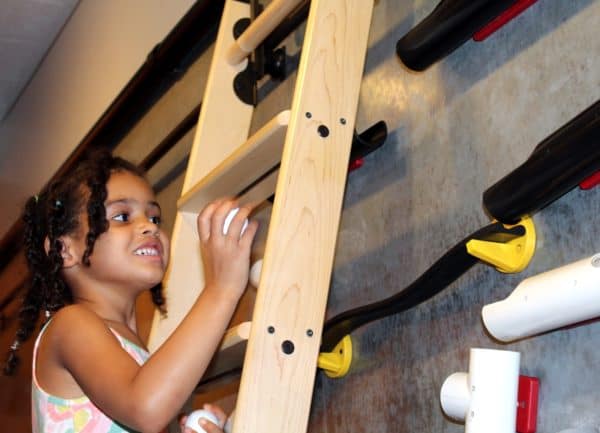 Childrens Museum Tucson Girl | Children's Museum Tucson Guide - Tickets, Parking, Special Events