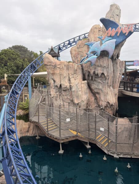 Manta Roller Coaster SeaWorld San Diego 2 Manta Roller Coaster SeaWorld San Diego 2 | Complete Guide to SeaWorld San Diego