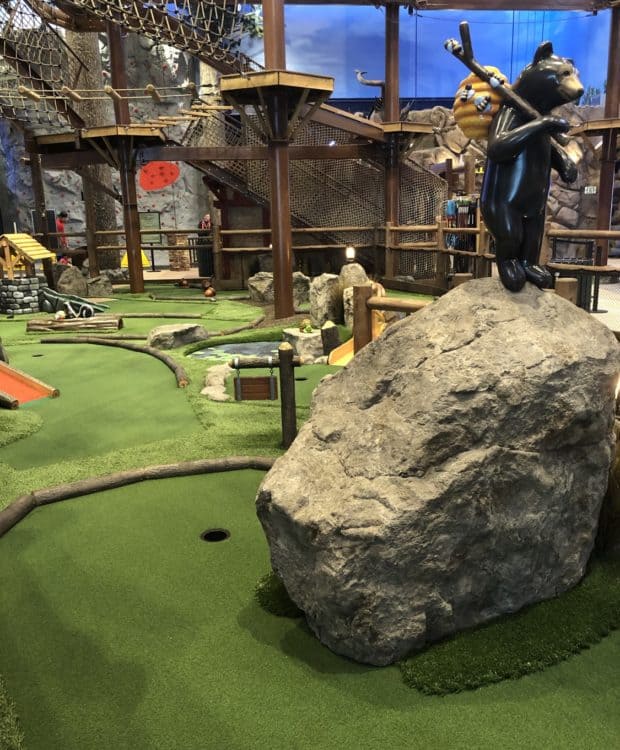 Howl in One Mini Golf Great Wolf Lodge Arizona
