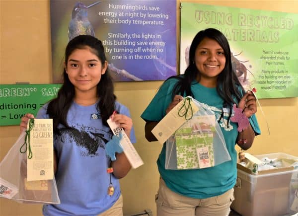 Go Green Kits Teen Volunteers Reid Park Zoo | 20+ Places for Teens to Volunteer in Tucson