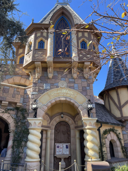 Disneyland Park Snow Whites Enchanted Wish | ROAD TRIP: Tucson to Disneyland