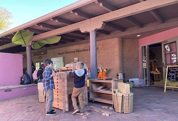 Outdoor Building Childrens Museum Oro Valley Tohono Chul | Children's Museum Oro Valley at Tohono Chul - Attraction Guide