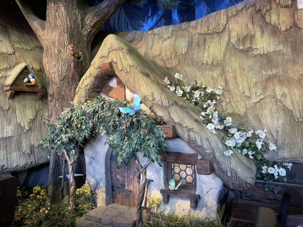 Snow Whites Enchanted Wish Cottage Disneyland Park | ROAD TRIP: Tucson to Disneyland