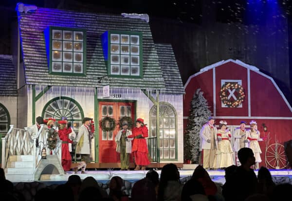 Home for the Holidays Production Knotts Merry Farm | Road Trip: Tucson to Knott's Berry Farm