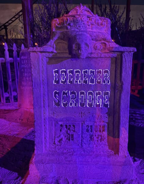 Knotts Berry Farm Ebenezer Scrooge Grave | Road Trip: Tucson to Knott's Berry Farm