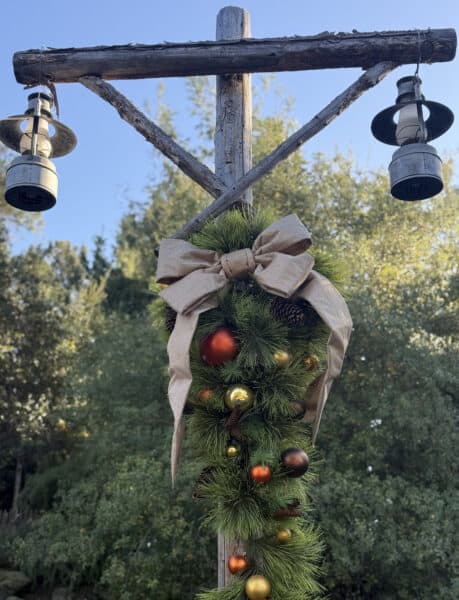 Most Wonderful Time to Visit Knotts Merry Farm | Road Trip: Tucson to Knott's Berry Farm