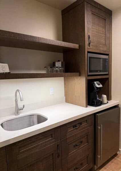 Kitchenette Casita Fridge Microwave Rancho de los Caballeros Wickenburg | Rancho de los Caballeros: Luxurious, All-Inclusive Guest Ranch Resort in Wickenburg, Arizona