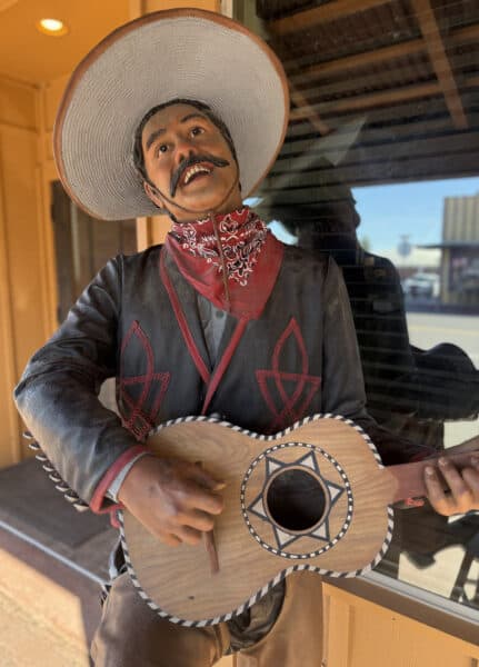 Mariachi Wickenburg Arizona | Rancho de los Caballeros: Luxurious, All-Inclusive Guest Ranch Resort in Wickenburg, Arizona