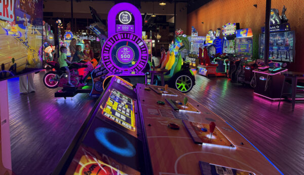 Family Roadies Pop the Lock Arcade Kids Tucson | Roadies Guide - Lanes, Games, Gastropub!