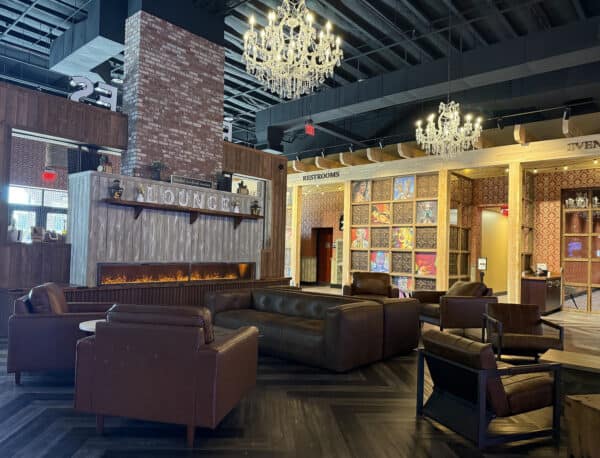 Lounge Event Room Roadies Tucson | Roadies Guide - Lanes, Games, Gastropub!