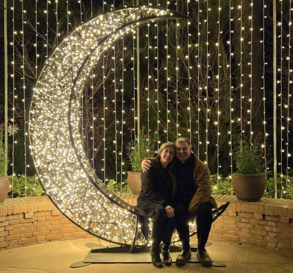 Photo Spot LightsUp A Festival of Illumination Tucson Botanical Gardens | Holiday Lights in Tucson 2025